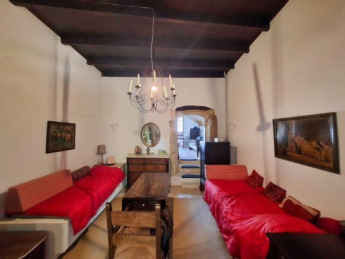 Image No.13-4 Bed House for sale