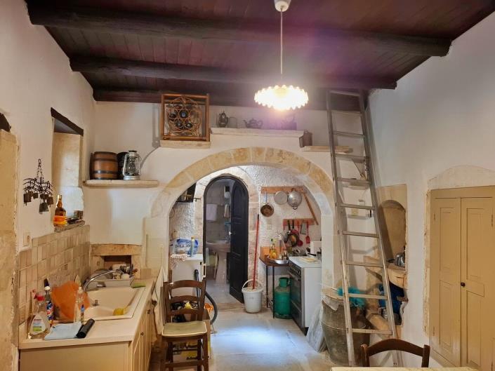 Image No.16-4 Bed House for sale