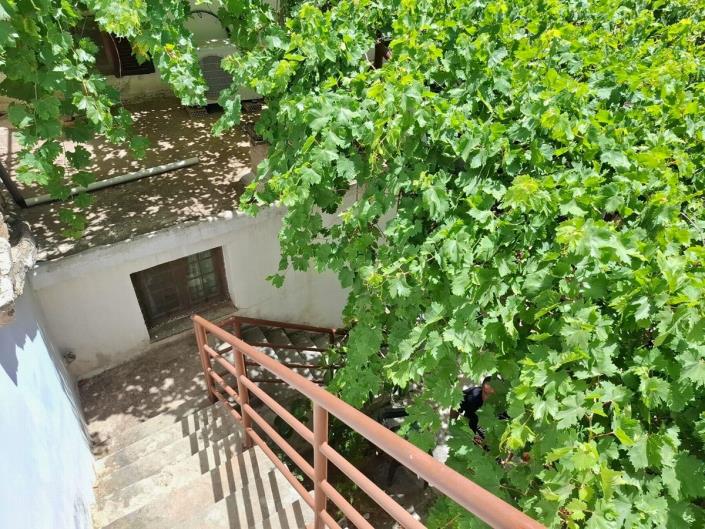 Image No.24-4 Bed House for sale