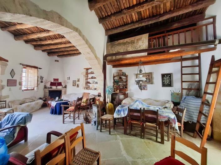 Image No.40-4 Bed House for sale