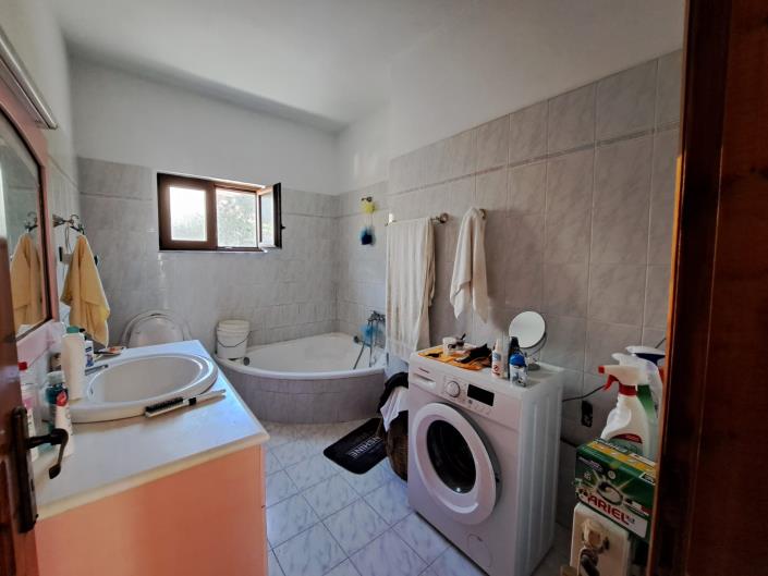 Image No.52-Appartement de 2 chambres à vendre à Plaka