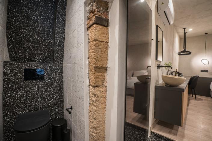 Image No.25-6 Bed Apartment for sale