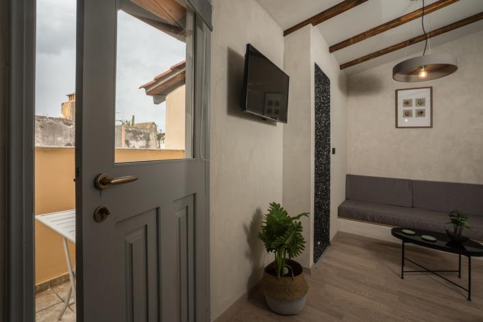 Image No.47-6 Bed Apartment for sale