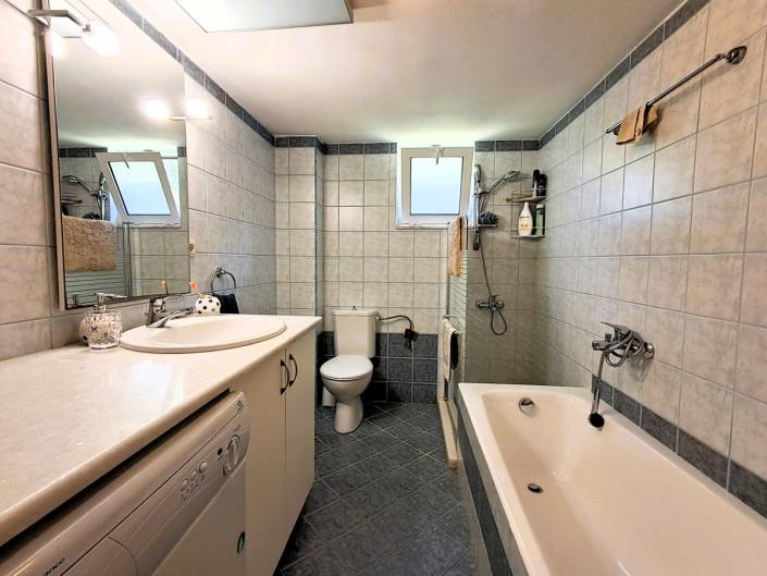 Image No.7-3 Bed Villa for sale