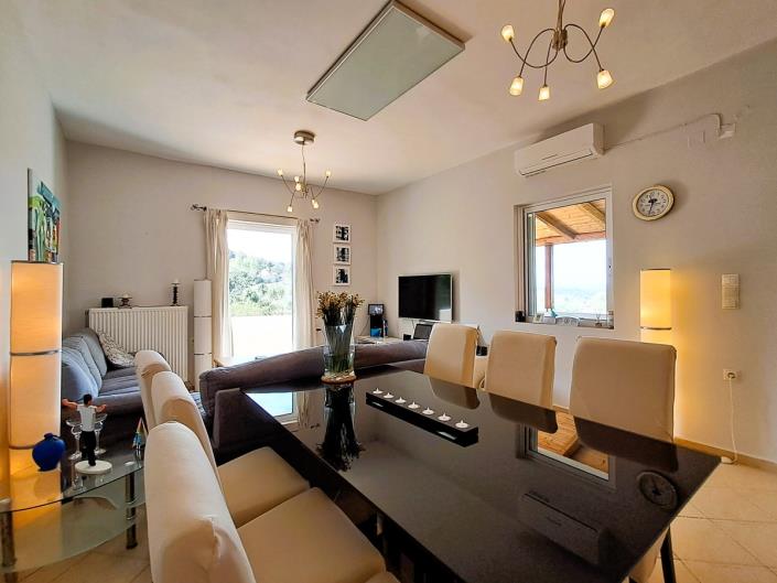 Image No.9-3 Bed Villa for sale