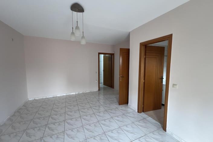 Image No.32-2 Bed House for sale