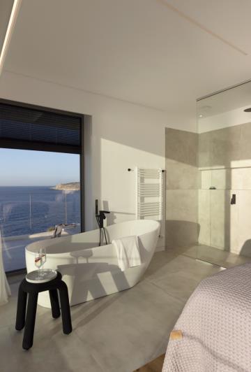 Image No.60-5 Bed Villa for sale