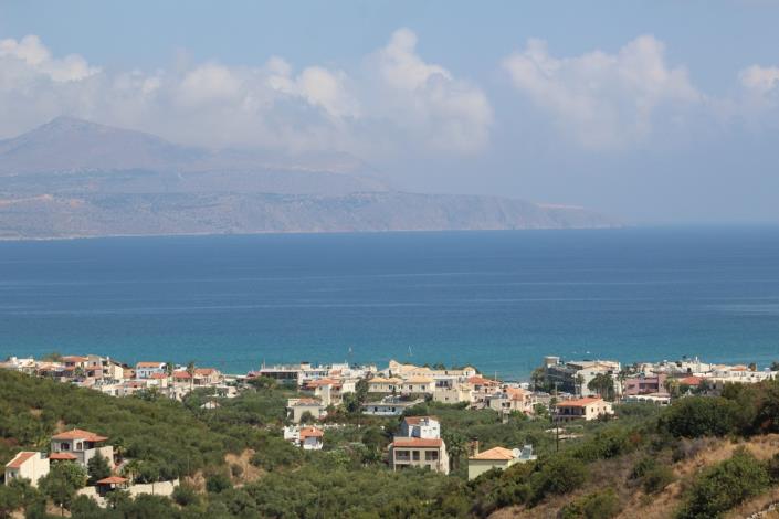 Image No.21-15 Bed Hotel for sale