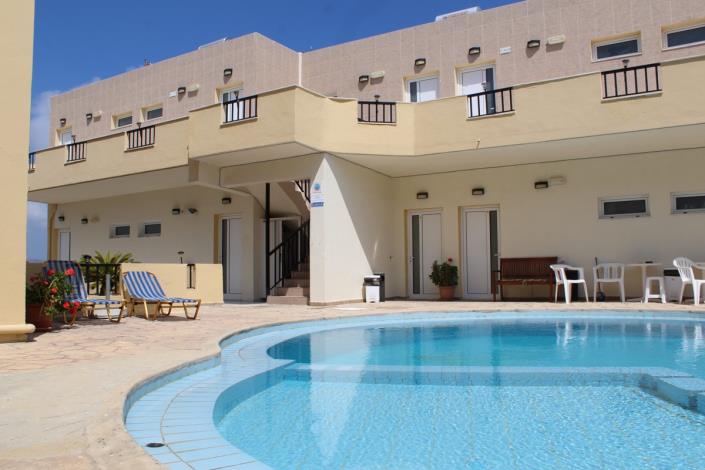 Image No.24-15 Bed Hotel for sale