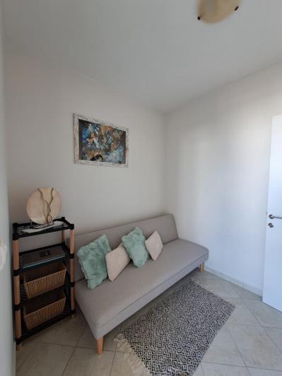 Image No.2-Appartement de 2 chambres à vendre à Plaka