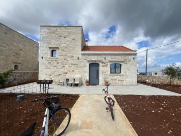 Stunning-View-Villa-For-Sale-in-Litsarda-image00003