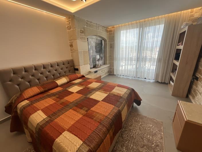 Image No.3-3 Bed Villa for sale