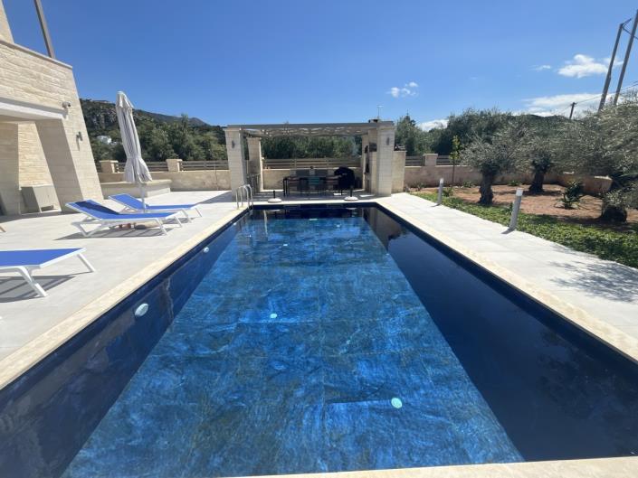 Image No.4-3 Bed Villa for sale