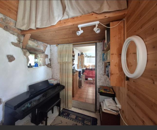 Image No.19-2 Bed House for sale