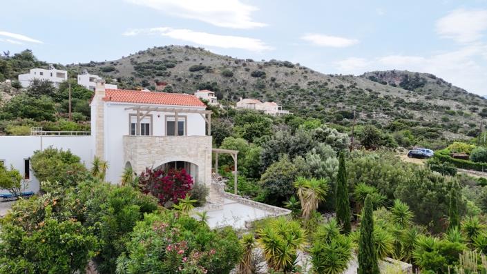 Image No.1-3 Bed Villa for sale