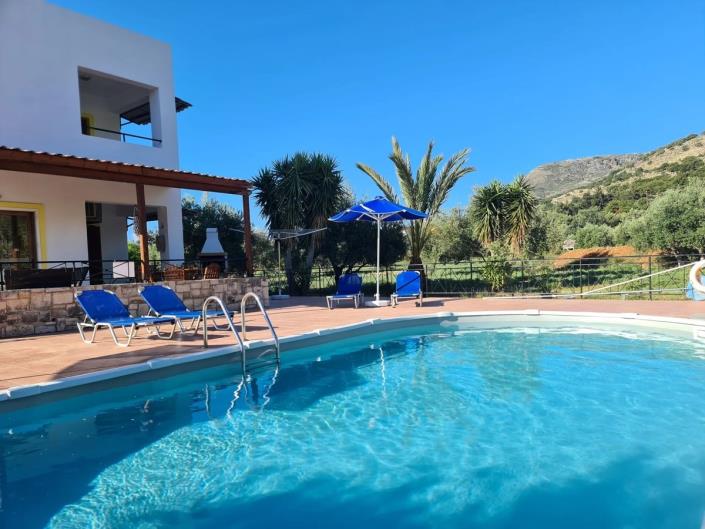 Image No.2-4 Bed House for sale