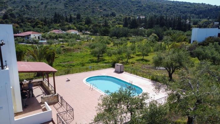 Image No.3-4 Bed House for sale