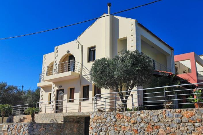 Image No.1-3 Bed Villa for sale
