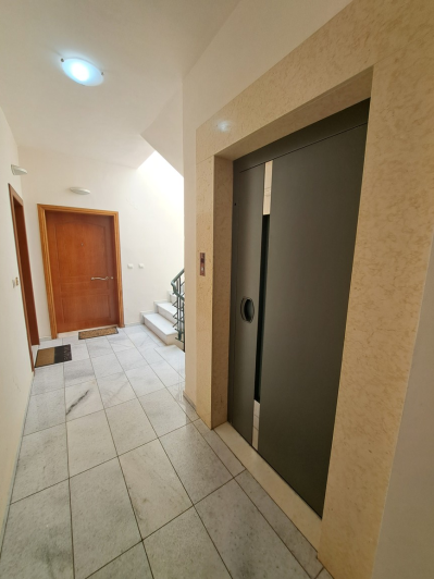 Image No.19-2 Bed Apartment for sale