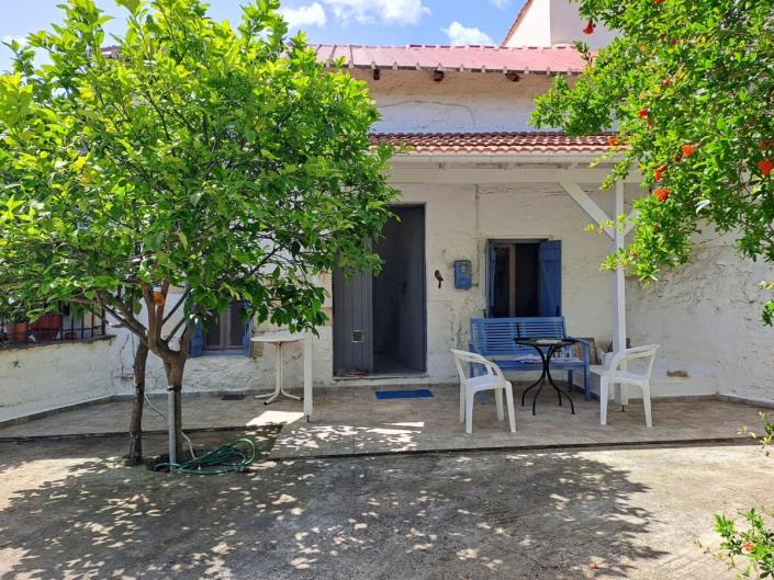 Image No.1-1 Bed House for sale