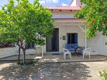 1 - Armeni, House