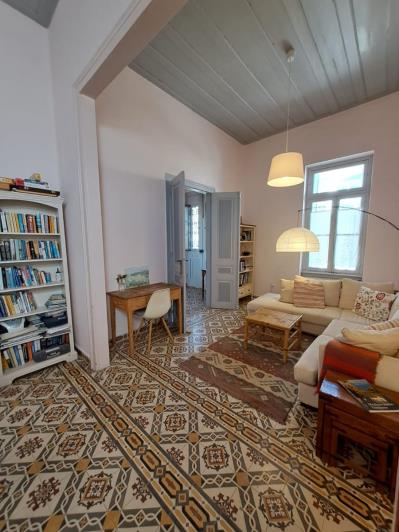 Image No.6-5 Bed House for sale