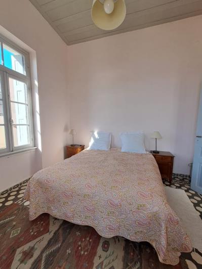 Image No.9-5 Bed House for sale