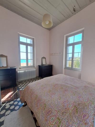 Image No.15-5 Bed House for sale