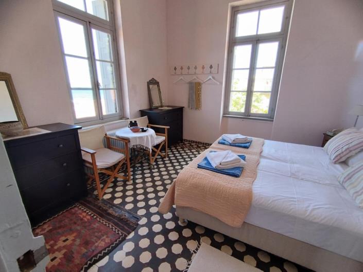 Image No.25-5 Bed House for sale