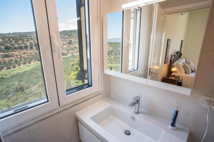 Image No.15-Villa de 4 chambres à vendre à Kissamos