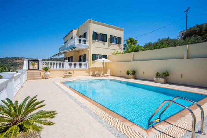 Image No.23-Villa de 4 chambres à vendre à Kissamos