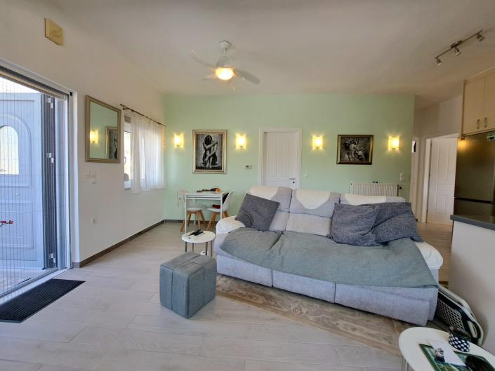 Image No.10-Maison de 2 chambres à vendre à Kalamitsi