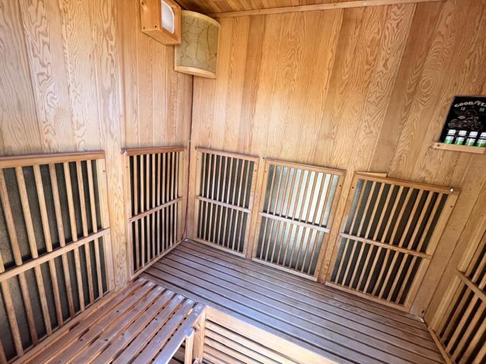 Image No.13-2 Bed House for sale