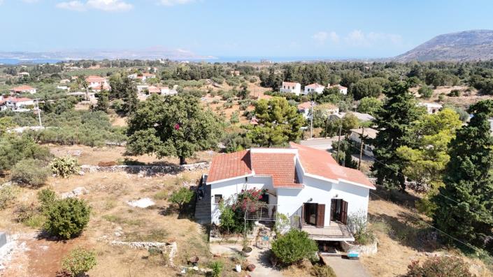 Image No.21-2 Bed House for sale