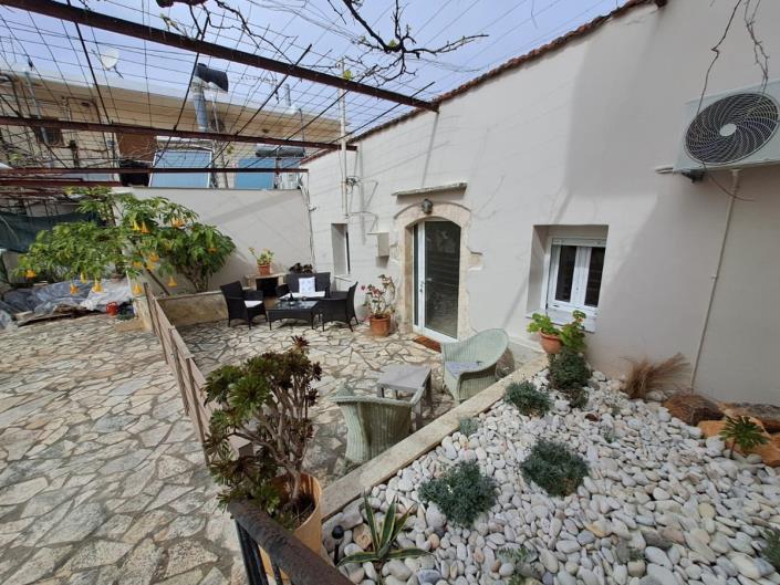 Image No.4-Maison de 2 chambres à vendre à Plaka