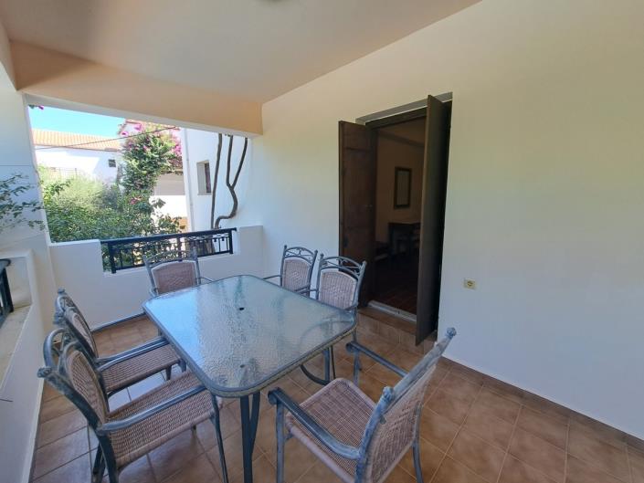 Image No.12-3 Bed Maisonette for sale