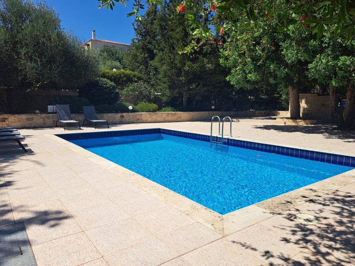 Image No.27-3 Bed Maisonette for sale