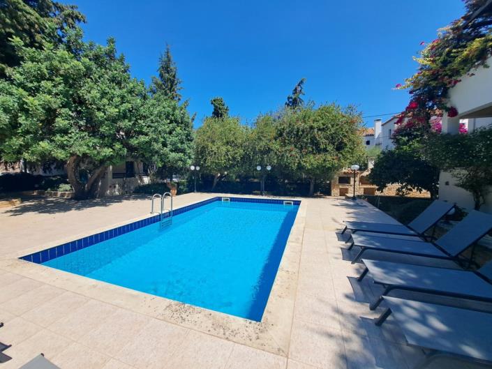 Image No.28-3 Bed Maisonette for sale