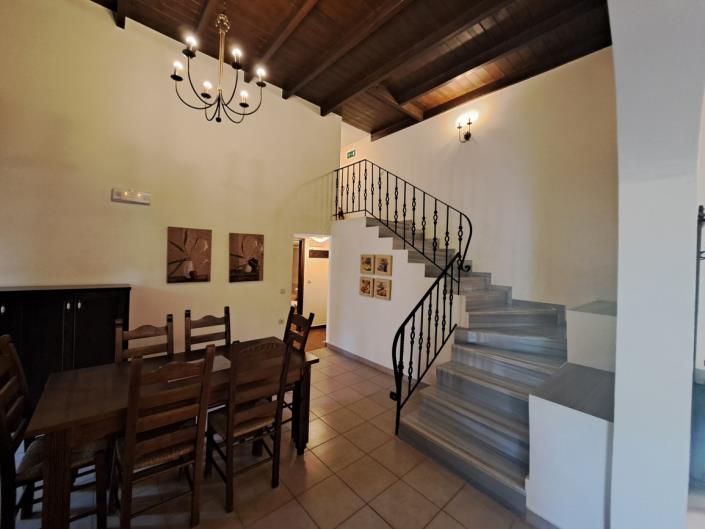 Image No.9-2 Bed Maisonette for sale