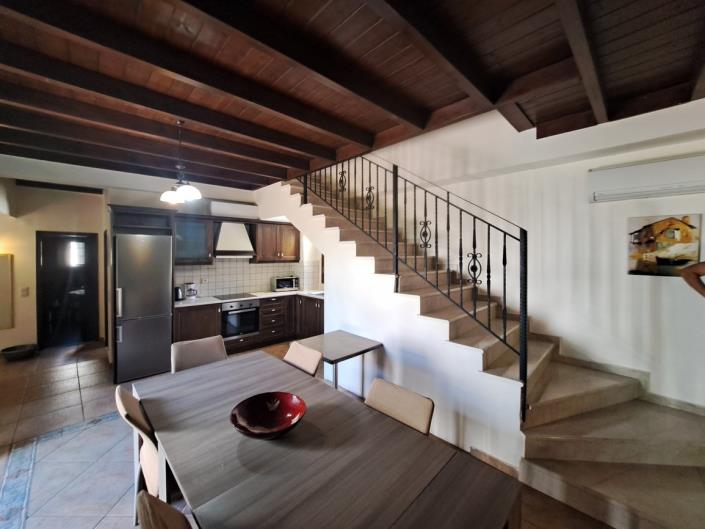 Image No.21-Maison de 4 chambres à vendre à Douliana