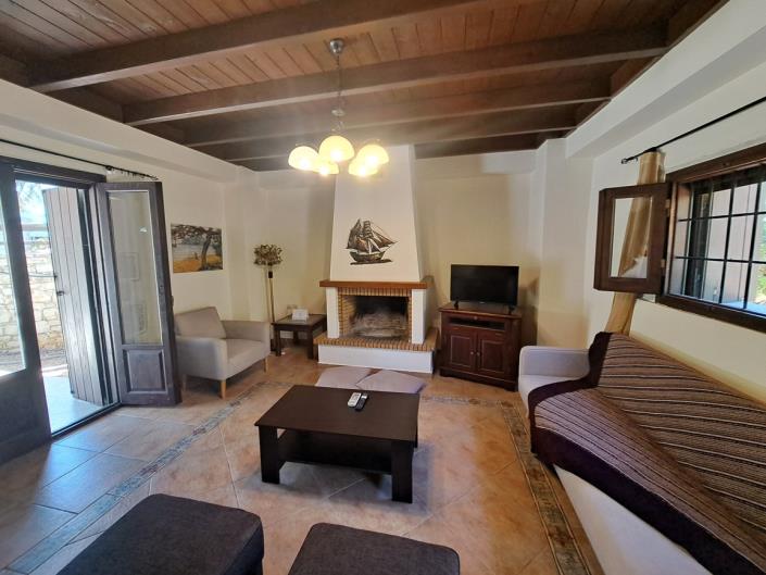 Image No.36-Maison de 4 chambres à vendre à Douliana