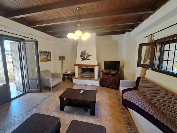 Image No.37-Maison de 4 chambres à vendre à Douliana