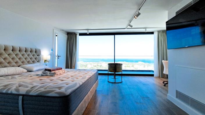 Image No.15-5 Bed Villa for sale