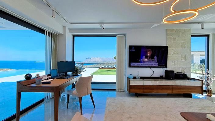 Image No.28-5 Bed Villa for sale