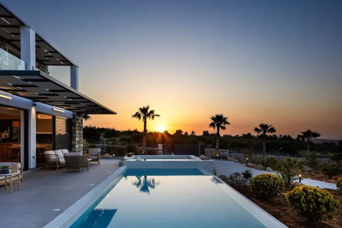 Image No.5-Villa / Détaché de 4 chambres à vendre à Kefalas