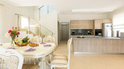 Stonevilla-For-Sale-in-Almirida--27