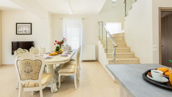 Image No.6-Villa de 5 chambres à vendre à Almyrida