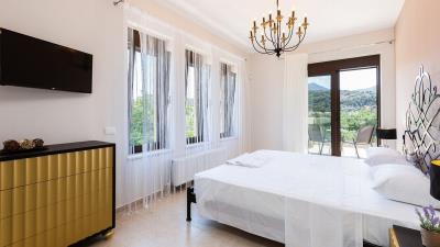 Stonevilla-For-Sale-in-Almirida--Stonevilla-For-Sale-in-Almirida--9