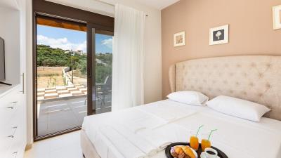 Stonevilla-For-Sale-in-Almirida--Stonevilla-For-Sale-in-Almirida--12