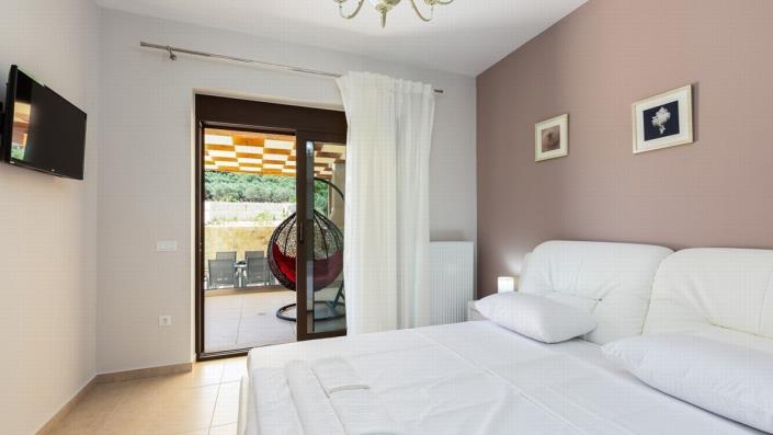 Image No.20-Villa de 5 chambres à vendre à Almyrida